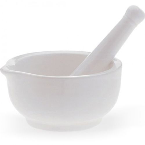 Maxwell & Williams White Basics Mortar And Pestle, 7cm