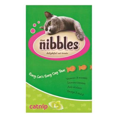 Nibbles Crunchy Biscuits For Cats Catnip Flavour 250g
